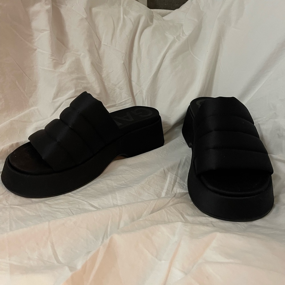 GANNI black unworn sandals